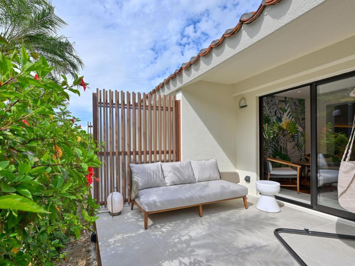 ฟูซากิ บีช รีสอร์ต โฮเต็ล แอนด์ วิลลา Hotel Ishigaki  ภายนอก รูปภาพ