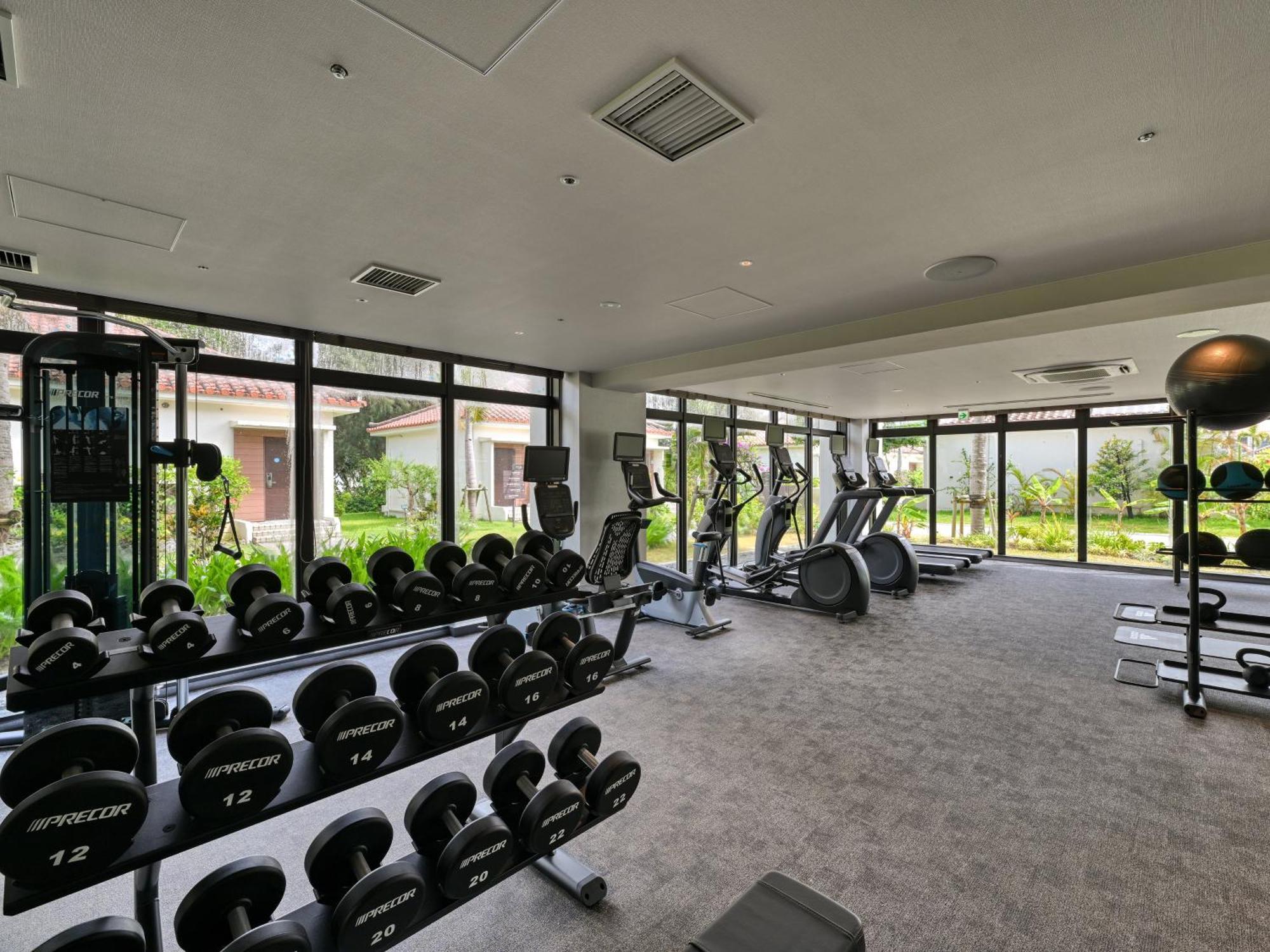 ฟูซากิ บีช รีสอร์ต โฮเต็ล แอนด์ วิลลา Hotel Ishigaki  ภายนอก รูปภาพ
