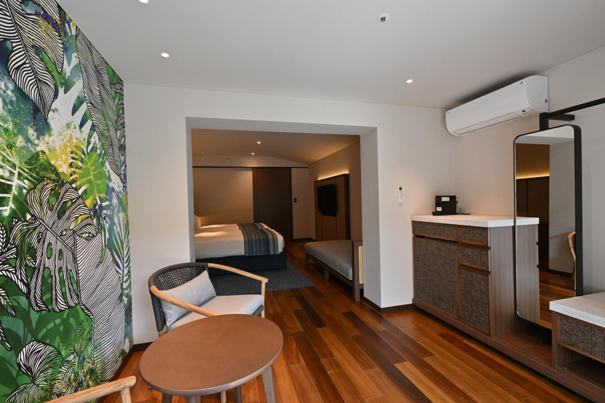 ฟูซากิ บีช รีสอร์ต โฮเต็ล แอนด์ วิลลา Hotel Ishigaki  ภายนอก รูปภาพ